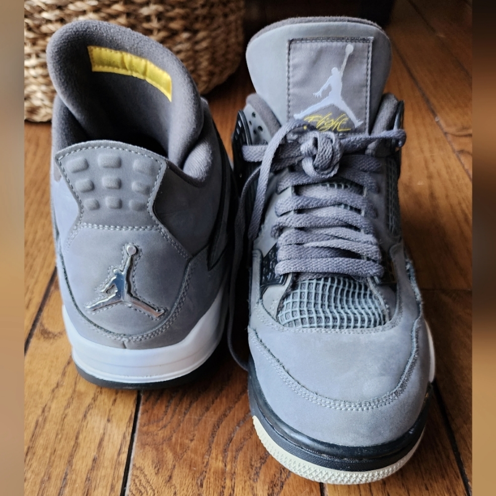 Relist Nike Air Jordan 4 Retro Cool Gray Sz. 10.5 *see notes/pictures for damage